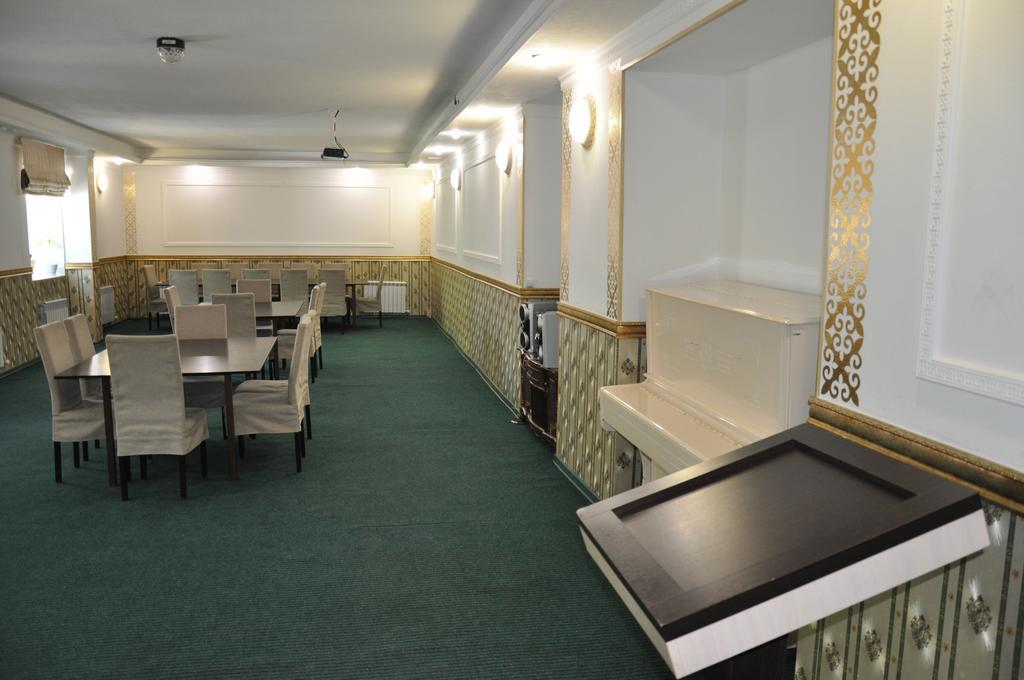Astina Hotel Astana Exteriér fotografie